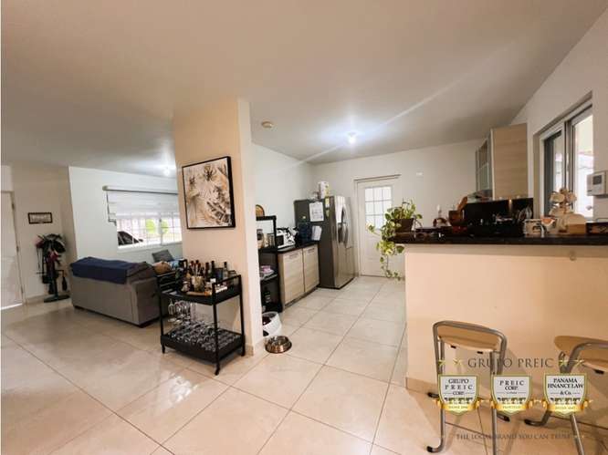 ALQUILER DE CASA  EN VERSALLES SOLO LB - Imagen 11