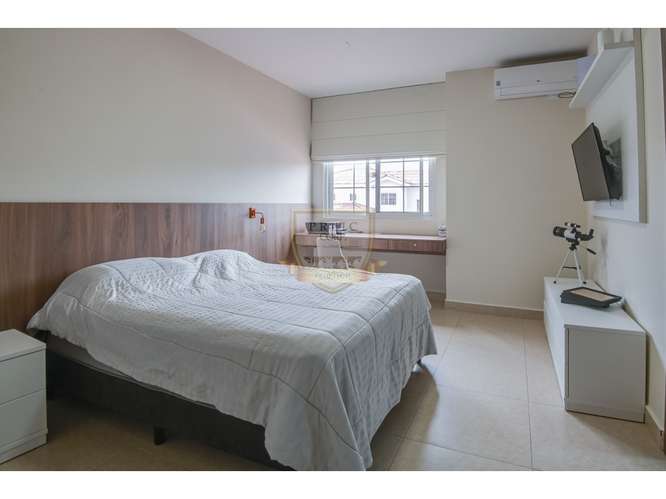 ALQUILER DE CASA EN VERSALLES - Imagen 13