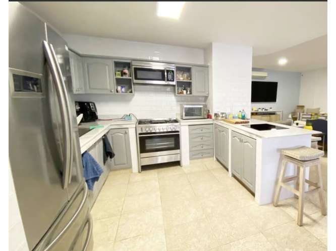 PLAYA BLANCA / PH DUPLEX / 532M / 5 HABITACION / 3 NIVELES / PISCINA - Imagen 5