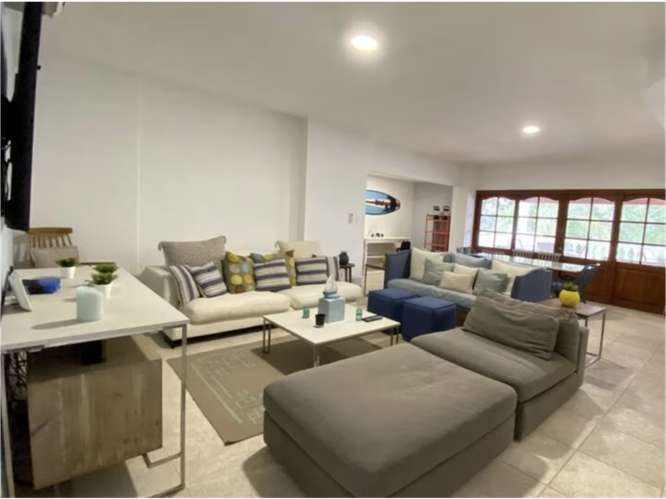 PLAYA BLANCA / PH DUPLEX / 532M / 5 HABITACION / 3 NIVELES / PISCINA - Imagen 2