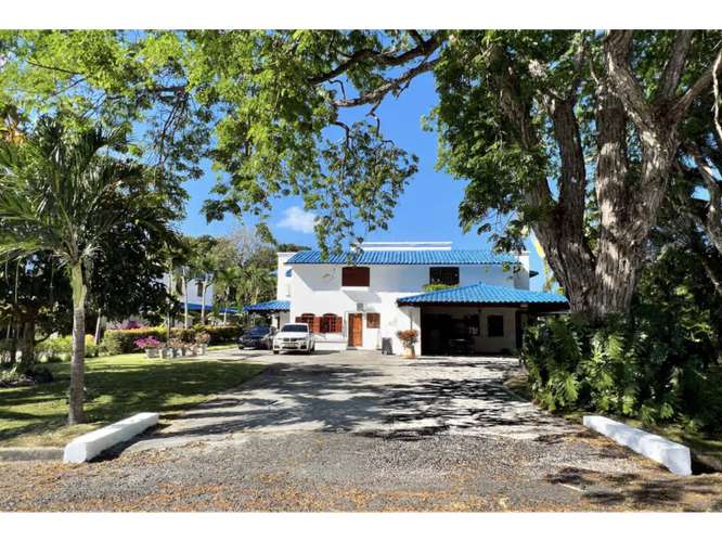 PLAYA BLANCA / PH DUPLEX / 532M / 5 HABITACION / 3 NIVELES / PISCINA - Imagen 3