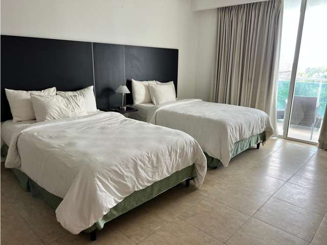 SE VENDE APARTAMENTO 88M EN PLAYA BLANCA NIKKI BEACH RESIDENCES - Imagen 12
