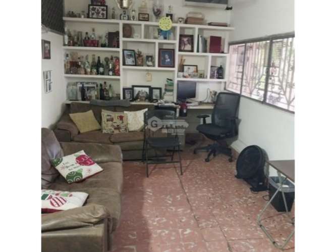 SE VENDE CASA COMERCIAL 1338 M2 EN VILLA ZAITA CON TERRAZA