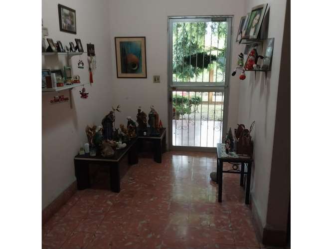SE VENDE CASA COMERCIAL 1338 M2 EN VILLA ZAITA CON TERRAZA