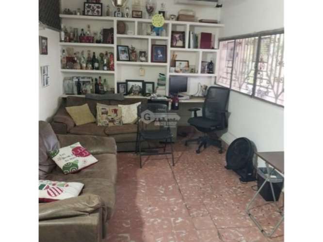 SE VENDE CASA COMERCIAL 1338 M2 EN VILLA ZAITA CON TERRAZA