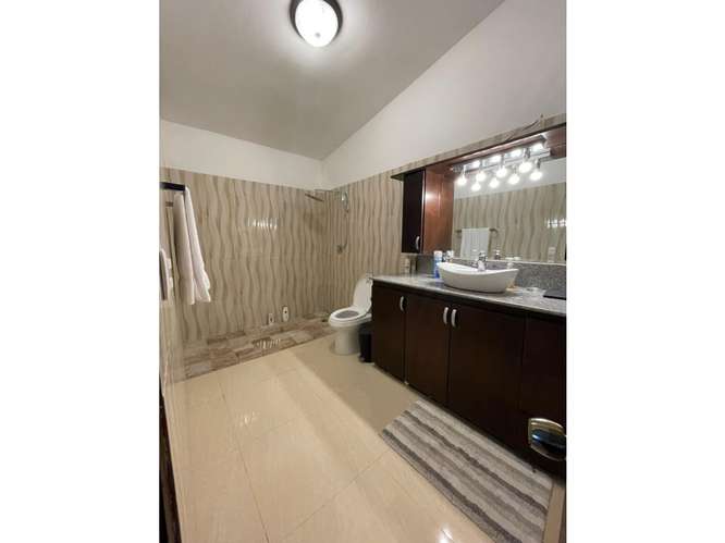 SE VENDE HERMOSA CASA 1700M EN CERRO AZUL EL VIGIA CON LINEA BLANCA - Imagen 18
