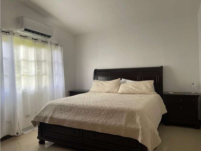 CERRO AZUL / EL VIGIA / 1700 M2 / AMOBLADO / LINEA BLANCA / CASCADA - Imagen 13