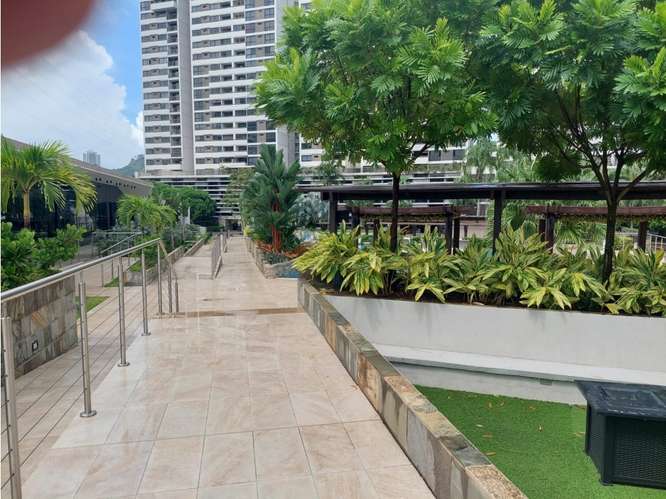 SE ALQUILA APARTAMENTO CONDADO DEL REY COUNTRY CLUB 96M LINEA BLANCA