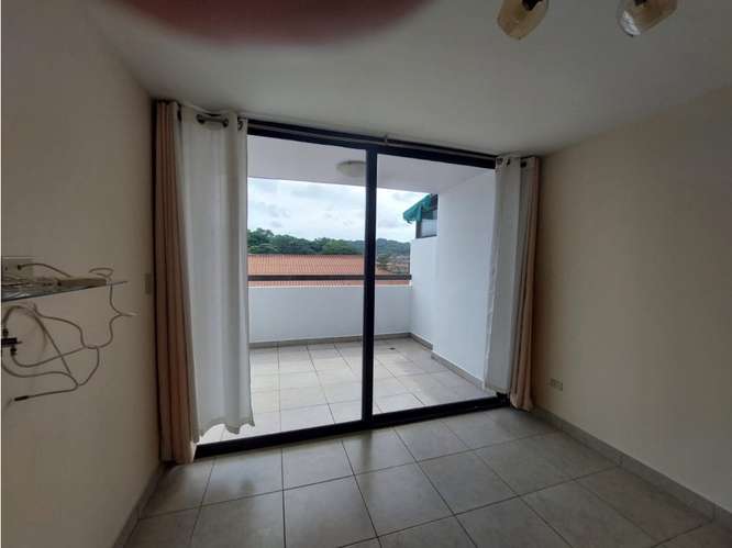 SE ALQUILA APARTAMENTO CONDADO DEL REY COUNTRY CLUB 96M LINEA BLANCA