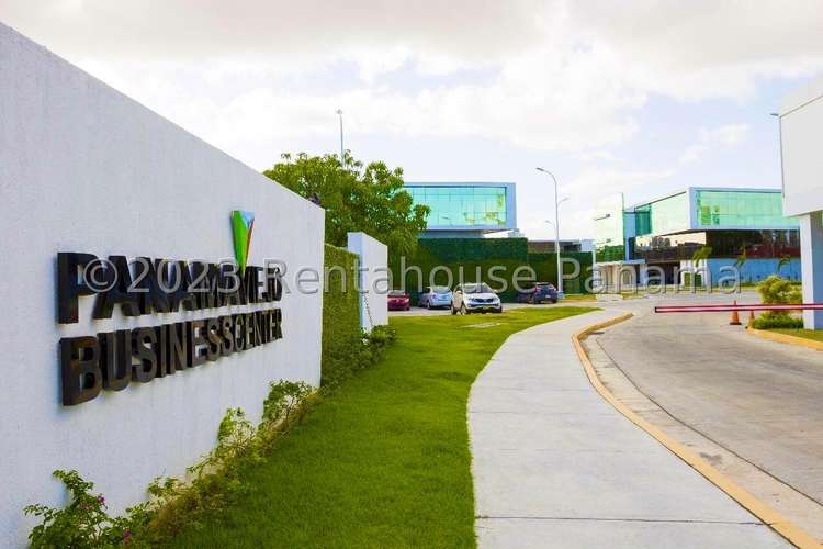 VENTA DE GALERA EN PARQUE LEFEVRE ESM - Imagen 6