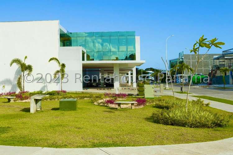 VENTA DE GALERA EN PARQUE LEFEVRE ESM - Imagen 10