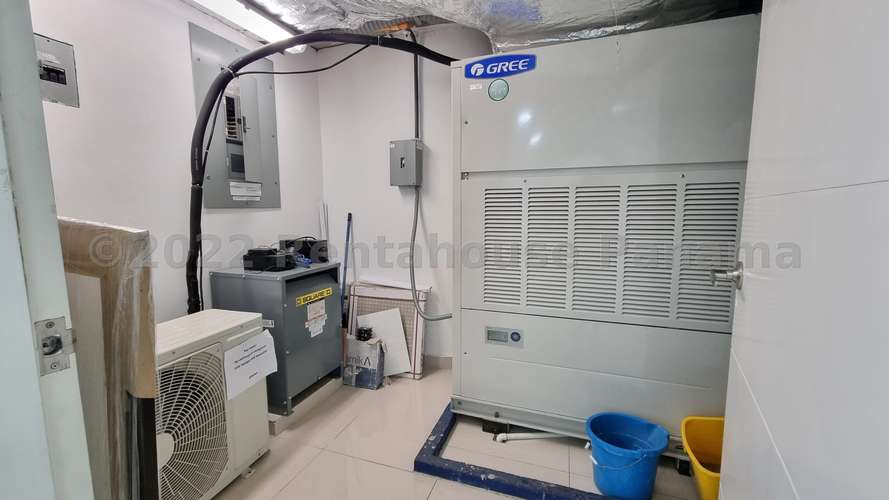 VENTA DE OFICINA EN PUNTA PACIFICA ESM - Imagen 12
