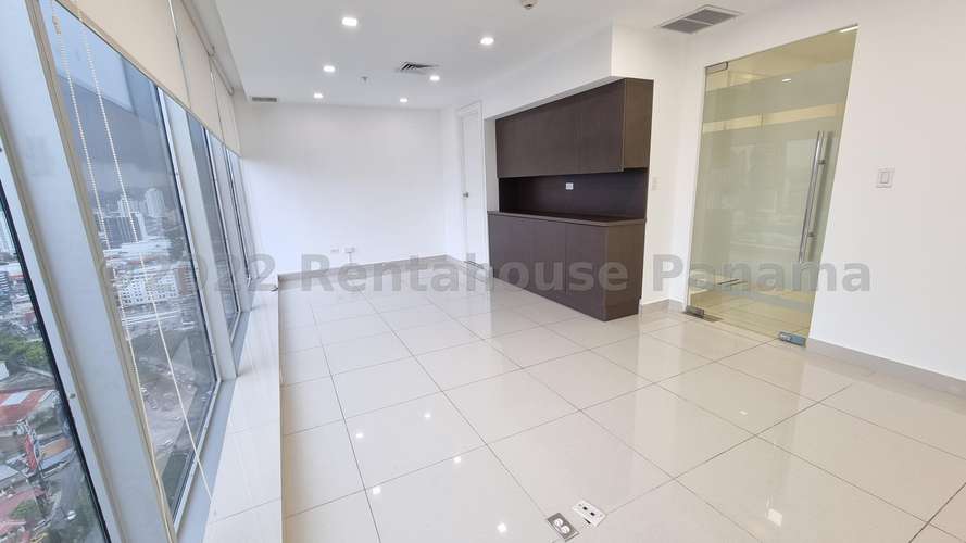 VENTA DE OFICINA EN PUNTA PACIFICA ESM - Imagen 1