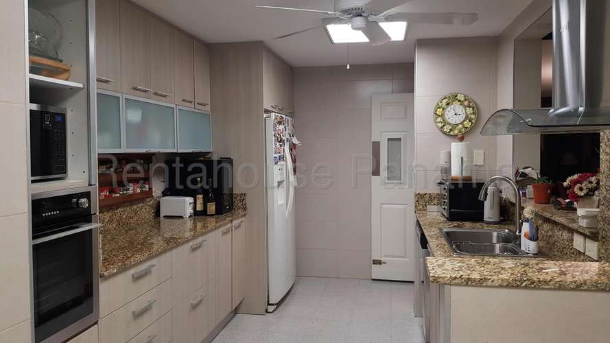 Venta de Apartamento en El Cangrejo Ph Mirador del Cangrejo 200 Mts PD - Imagen 8