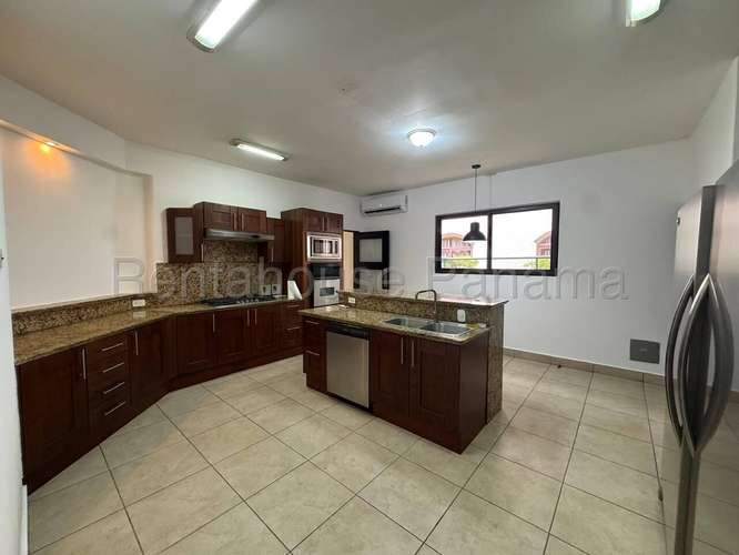 Venta de Casa en Clayton Embassy Club ANL - Imagen 5