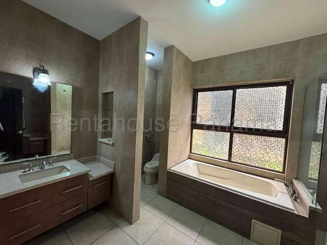 Venta de Casa en Clayton Embassy Club ANL - Imagen 15