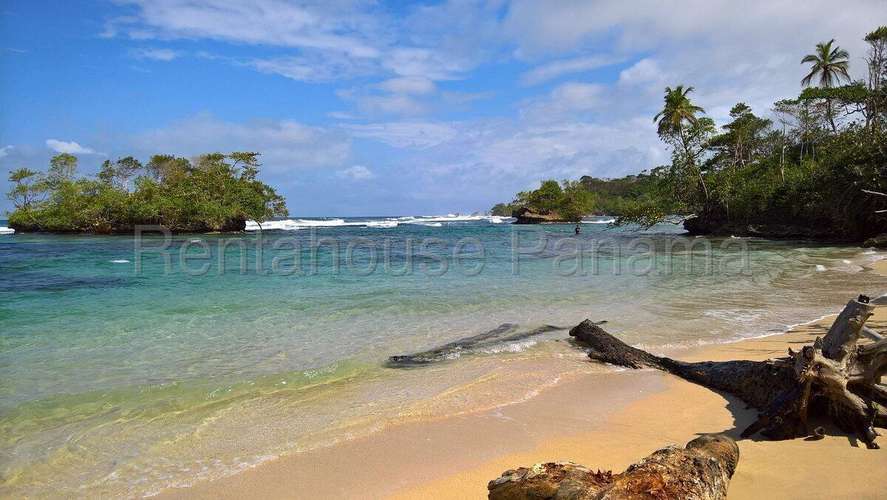 Venta de Terreno de Playa en Isla Bastimento, Bastimentos| 1,167.90 m², 26GP1650