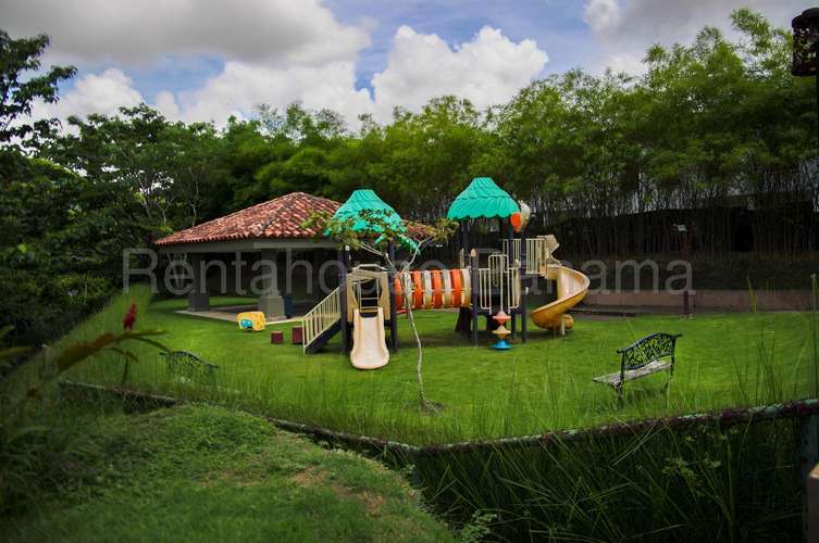 Venta de Casa en Villa Zaita La Reserva KF - Imagen 19