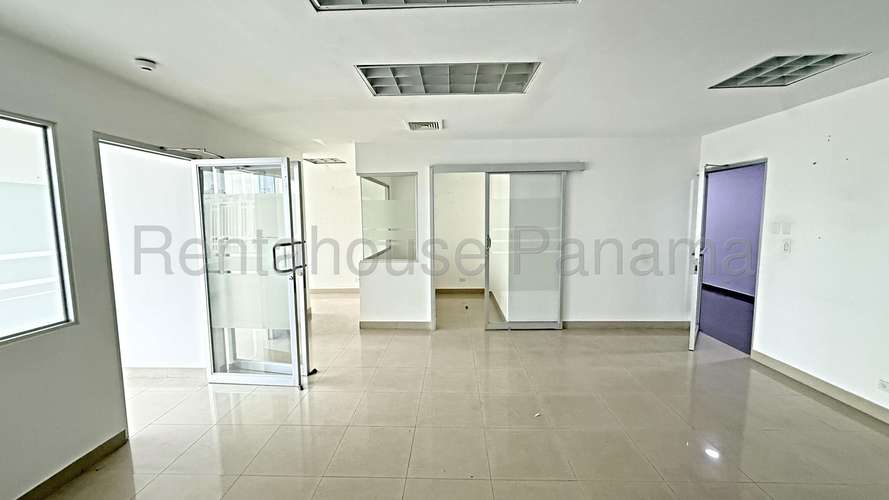 MB27-3143 Alquiler de Oficina en Calle 50 Global Plaza Solo Cliente Directo - Imagen 4