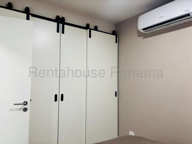 RR ALQUILER DE APARTAMENTO EN CASCO ANTIGUO PH CASCO VIEW - Imagen 7