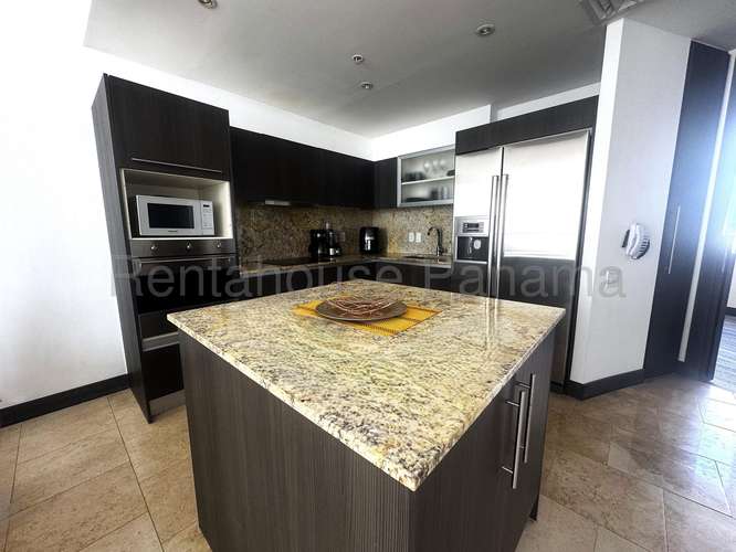 RR ALQUILER DE APARTAMENTO EN PUNTA PACIFICA PH TOC