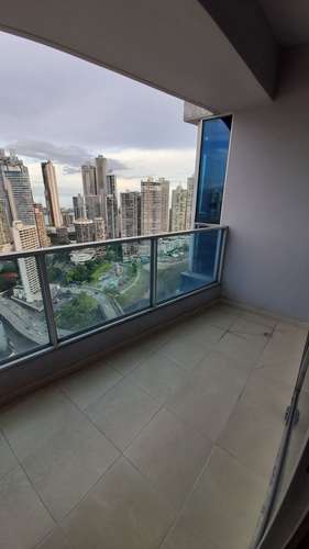 Grandbay. 100mts 1r 1.5b amoblado v/parcial al mar $207,000.00neg  - Imagen 6