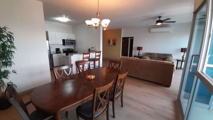 Grandbay. 100mts 1r 1.5b amoblado v/parcial al mar $207,000.00neg  - Imagen 5