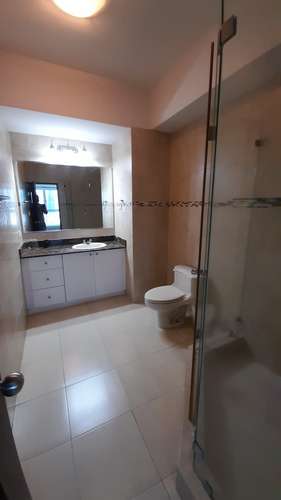 Grandbay. 100mts 1r 1.5b amoblado v/parcial al mar $207,000.00neg  - Imagen 10