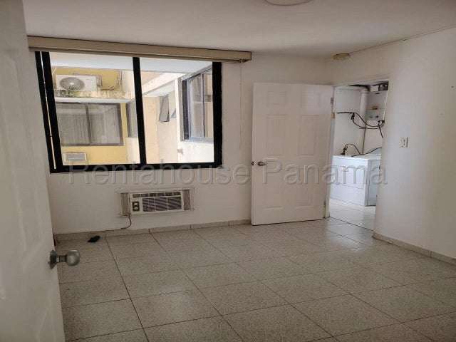 Venta de Apartamento en Paitilla, PH Arrecife 27LGG3089 - Imagen 16