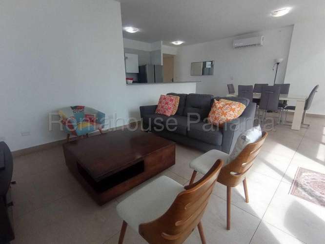 Apartamento en Alquiler en Bella Vista JG