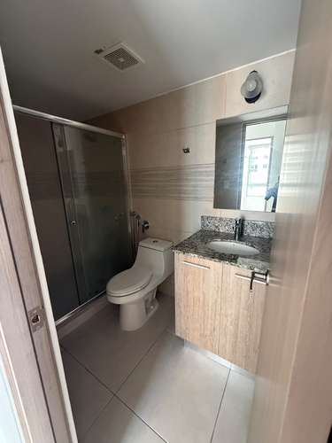 Alquiler de apartamento para estrenar - Imagen 13