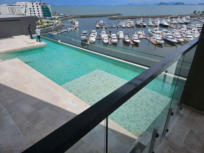 RENTO OCEAN REEF, PH CASAMAR, 3 REC, 3 BAÑOS, 2 PARKINGS