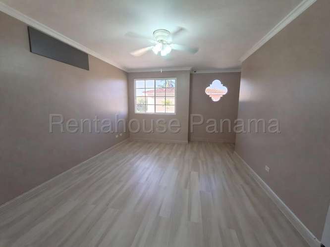 Venta de Casa en Costa Sur Villa Valencia | Solo Cliente Directo LFC - Imagen 10
