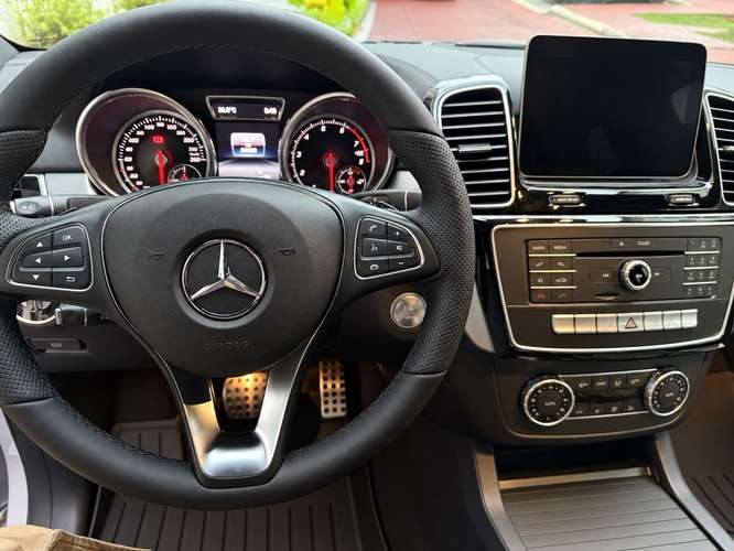 Mercedes Benz GLE400 Coupe como nuevo. - Imagen 11