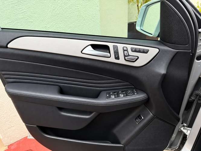 Mercedes Benz GLE400 Coupe como nuevo. - Imagen 16