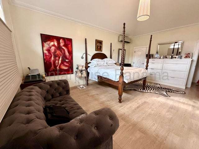 SE VENDE DUPLEX CON REMODELACIONES UBICADO EN COSTA DEL ESTE 27-631/GMB - Imagen 9