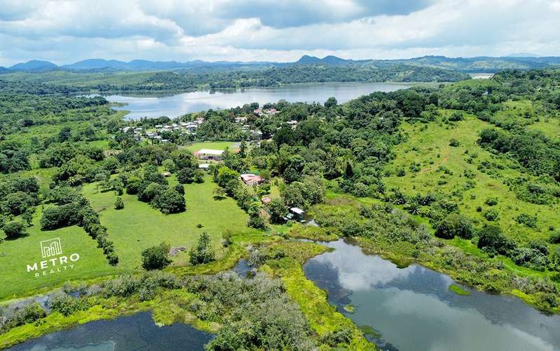 Casa en Venta en Lago Gatún La Represa