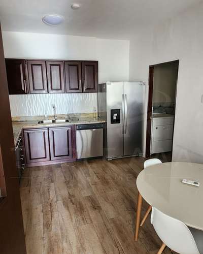 Apartamento de 3 dormitorios con terraza en Calle 50, Ciudad de Panamá - Imagen 6