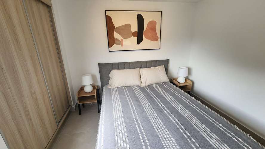 Alquiler de Apartamento en Parque Lefevre Amoblado