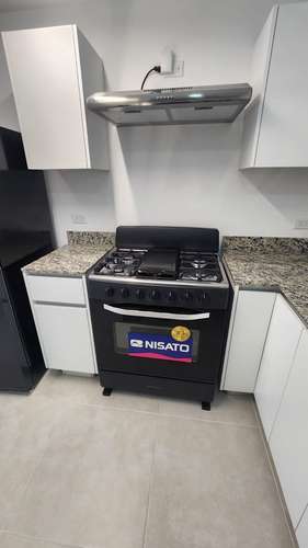 Alquiler de Apartamento en Parque Lefevre Amoblado