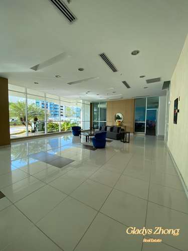 SE ALQUILA APARTAMENTO EN PH KINGS PARK – CONDADO DEL REY