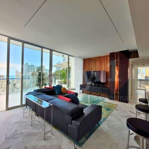 APARTAMENTO EN VENTA EN MARBELLA – PH WANDERS & YOO – 225 M² – ESPECTACULAR TERRAZA CON VISTAS AL MAR Y LA CIUDAD