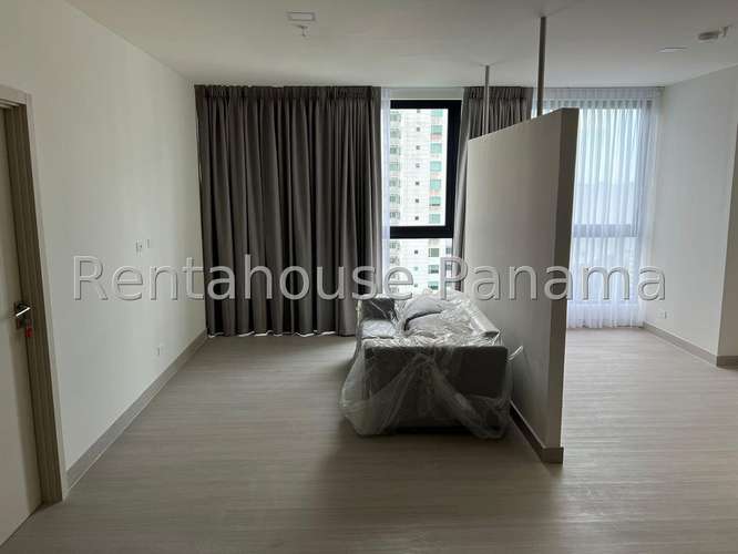 Alquiler de apartamento amoblado en Ph Arcadia 27MVCH3169