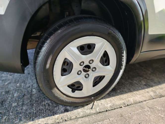KIA SELTOS 2023 AUTOMÁTICA SEMINUEVA NEGOCIABLE 
