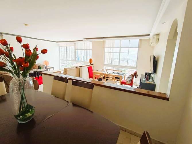 Apartamento en alquiler de 3 recámaras con línea blanca en Punta Pacífica