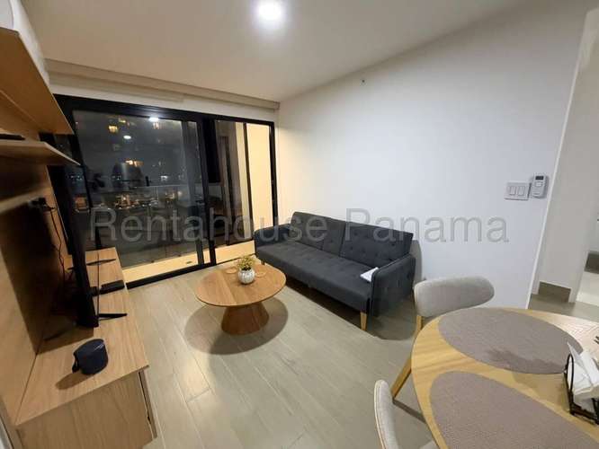 Alquiler apartamento amoblado en PH Armonía, Bella Vista | uVIK-27-3162