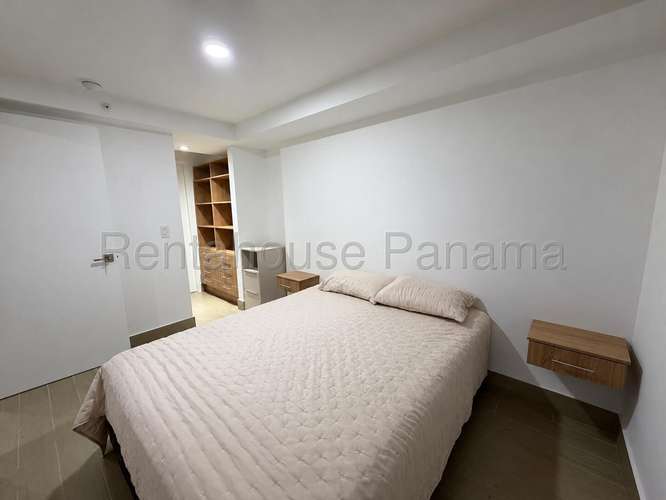 Alquiler apartamento amoblado en PH Armonía, Bella Vista | uVIK-27-3162