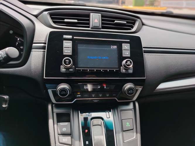 HONDA CRV 2017 AUTOMÁTICA ÚNICO DUEÑO NEGOCIABLE  - Imagen 8
