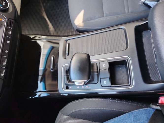 KIA SORENTO 2019 AUTOMÁTICA ÚNICO DUEÑO NEGOCIABLE  - Imagen 16