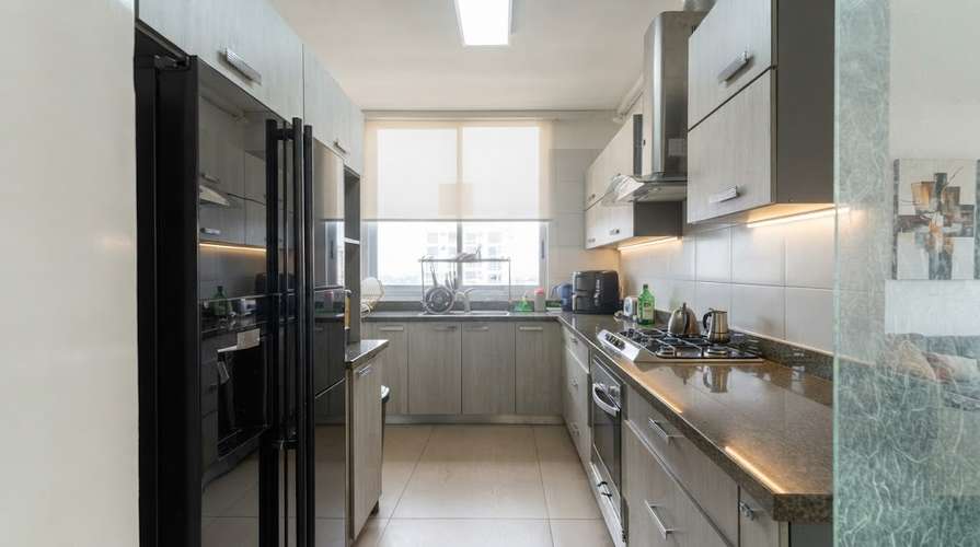  ! AVENIDA BALBOA I 128 M² I BALCON I CERCA DE PARQUE URRACA  - Imagen 4